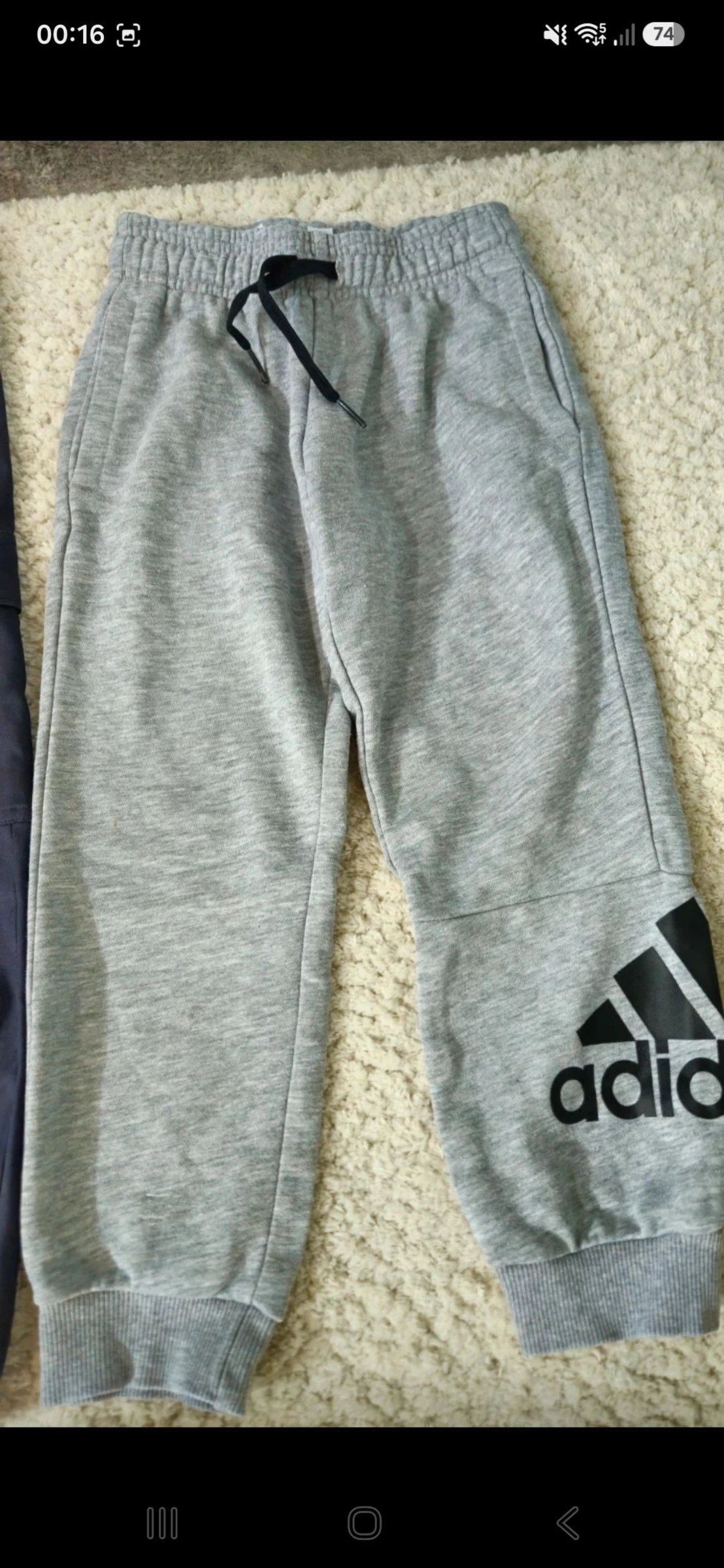 Lot jogging Adidas 6/7 años en buen estado – photo 5